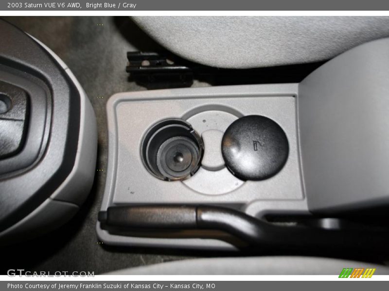 Bright Blue / Gray 2003 Saturn VUE V6 AWD