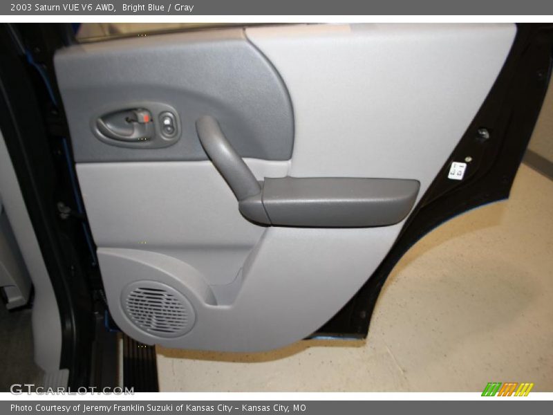 Bright Blue / Gray 2003 Saturn VUE V6 AWD
