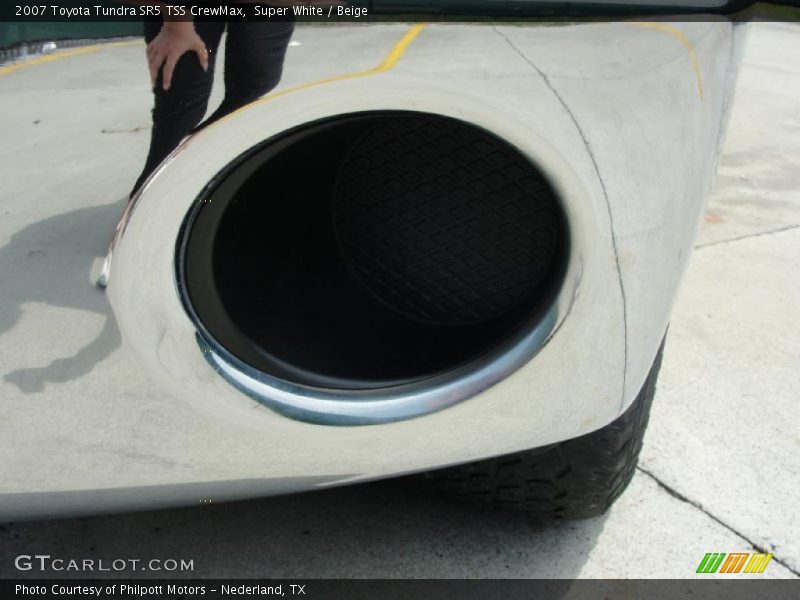 Super White / Beige 2007 Toyota Tundra SR5 TSS CrewMax