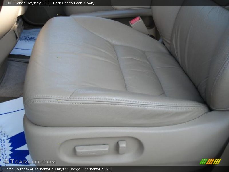 Dark Cherry Pearl / Ivory 2007 Honda Odyssey EX-L