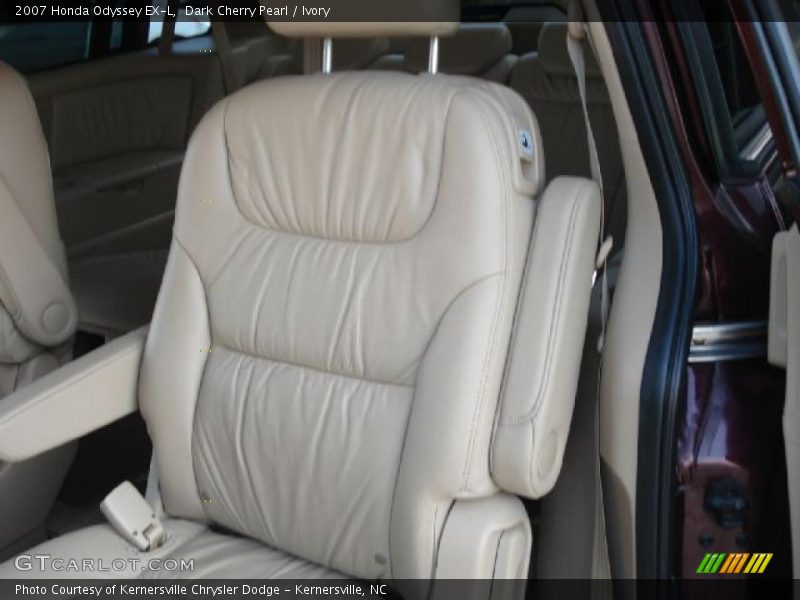Dark Cherry Pearl / Ivory 2007 Honda Odyssey EX-L