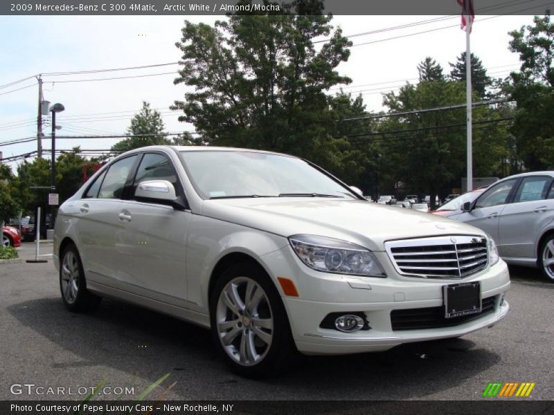 Arctic White / Almond/Mocha 2009 Mercedes-Benz C 300 4Matic