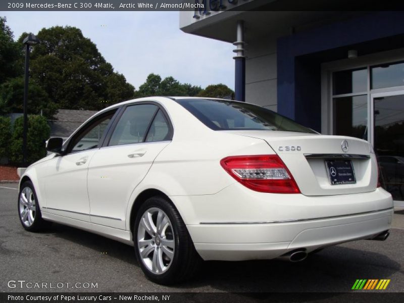 Arctic White / Almond/Mocha 2009 Mercedes-Benz C 300 4Matic