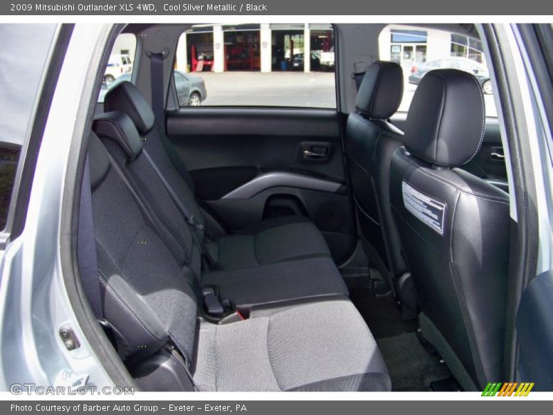 Cool Silver Metallic / Black 2009 Mitsubishi Outlander XLS 4WD