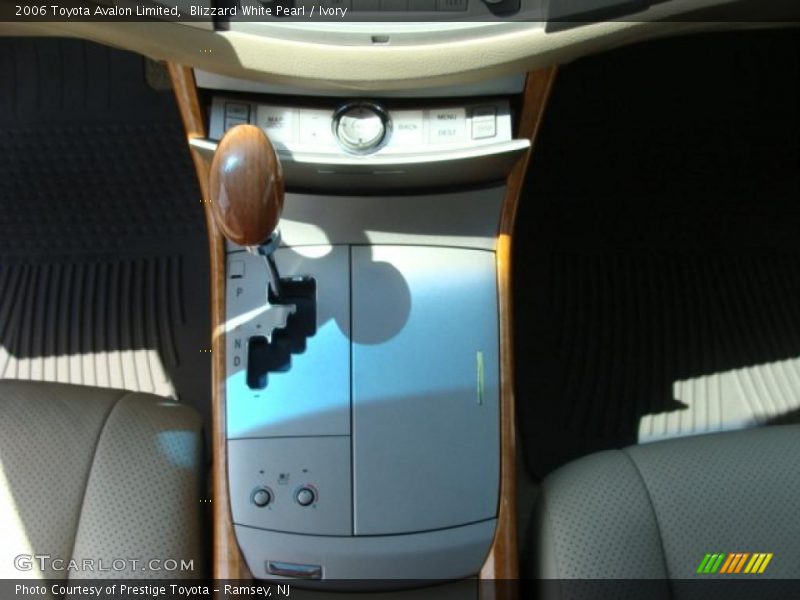 Blizzard White Pearl / Ivory 2006 Toyota Avalon Limited