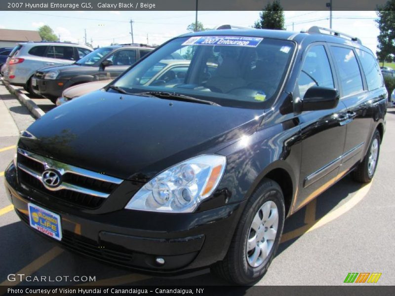 Galaxy Black / Beige 2007 Hyundai Entourage GLS