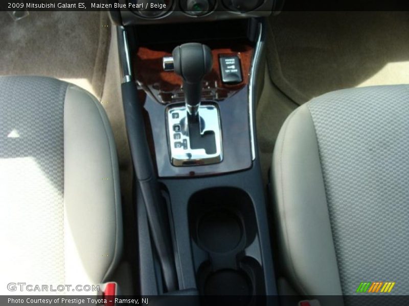 Maizen Blue Pearl / Beige 2009 Mitsubishi Galant ES