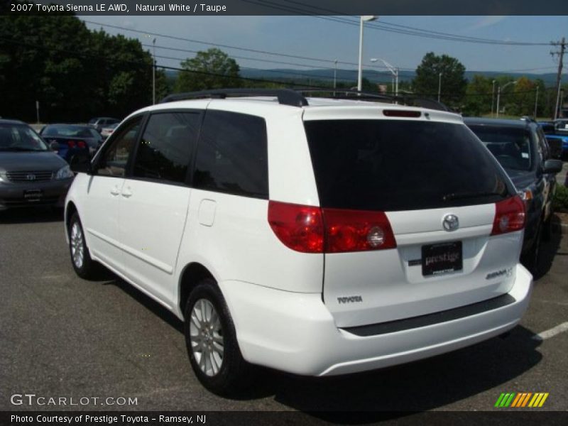 Natural White / Taupe 2007 Toyota Sienna LE AWD