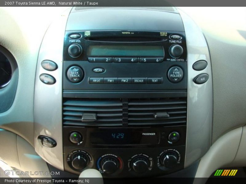 Natural White / Taupe 2007 Toyota Sienna LE AWD