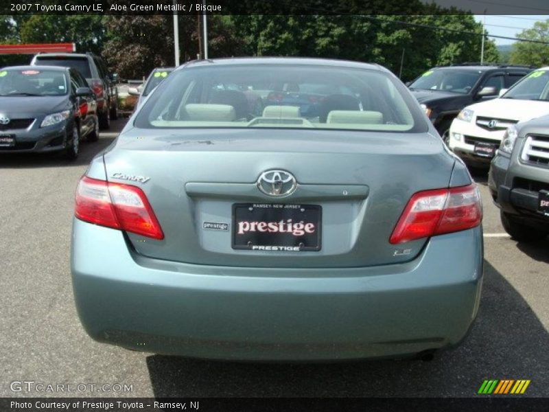 Aloe Green Metallic / Bisque 2007 Toyota Camry LE
