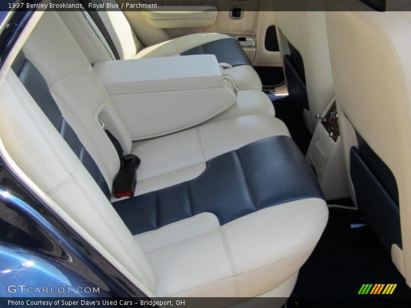 Royal Blue / Parchment 1997 Bentley Brooklands