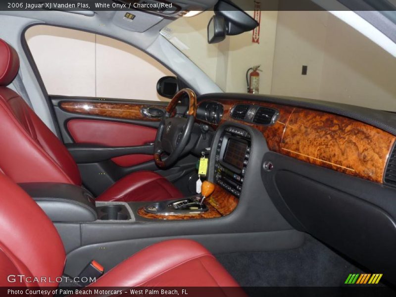 White Onyx / Charcoal/Red 2006 Jaguar XJ Vanden Plas