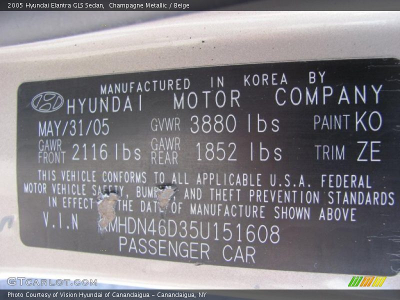Champagne Metallic / Beige 2005 Hyundai Elantra GLS Sedan