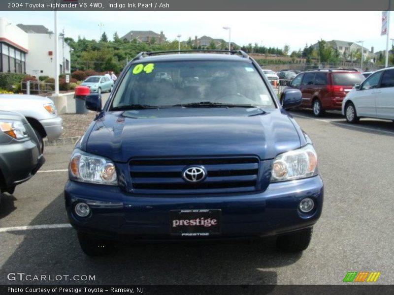 Indigo Ink Pearl / Ash 2004 Toyota Highlander V6 4WD
