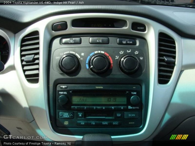 Indigo Ink Pearl / Ash 2004 Toyota Highlander V6 4WD
