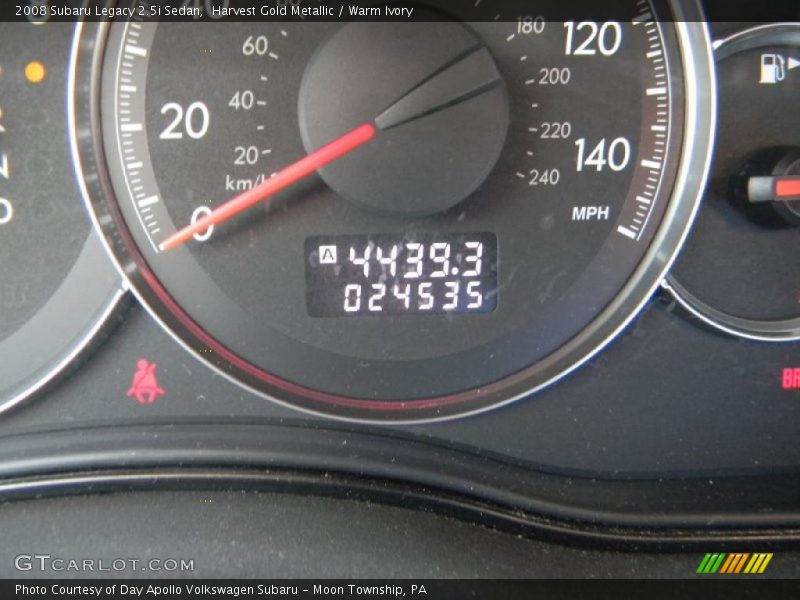 Harvest Gold Metallic / Warm Ivory 2008 Subaru Legacy 2.5i Sedan