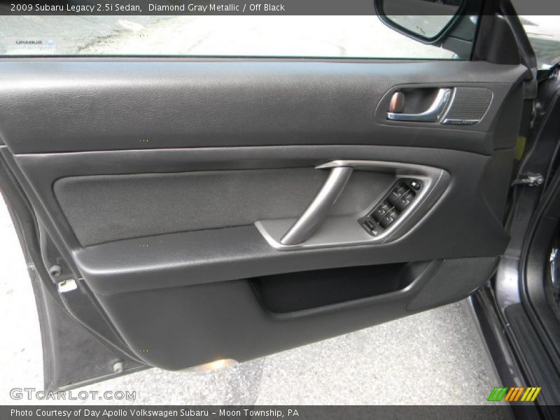 Diamond Gray Metallic / Off Black 2009 Subaru Legacy 2.5i Sedan