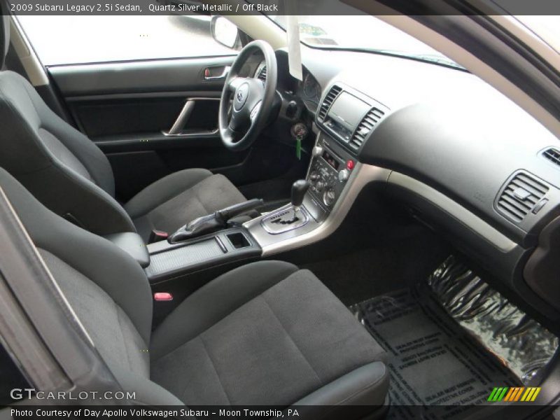 Quartz Silver Metallic / Off Black 2009 Subaru Legacy 2.5i Sedan