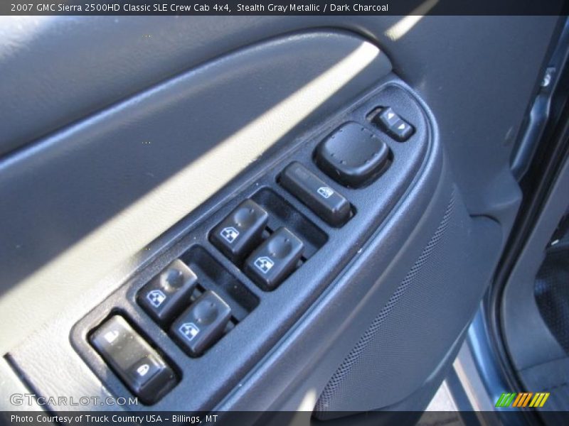 Stealth Gray Metallic / Dark Charcoal 2007 GMC Sierra 2500HD Classic SLE Crew Cab 4x4