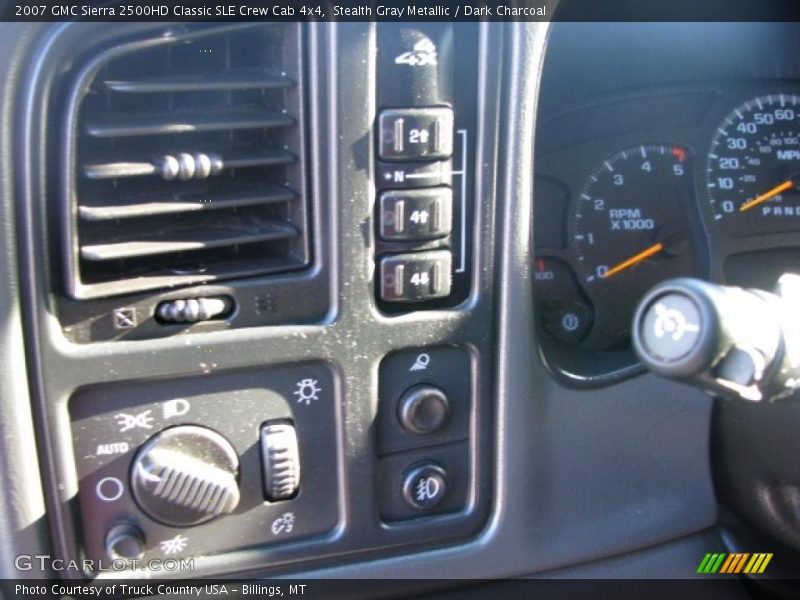 Stealth Gray Metallic / Dark Charcoal 2007 GMC Sierra 2500HD Classic SLE Crew Cab 4x4