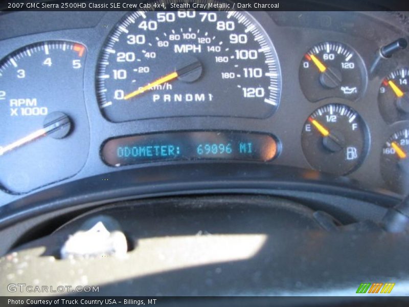 Stealth Gray Metallic / Dark Charcoal 2007 GMC Sierra 2500HD Classic SLE Crew Cab 4x4