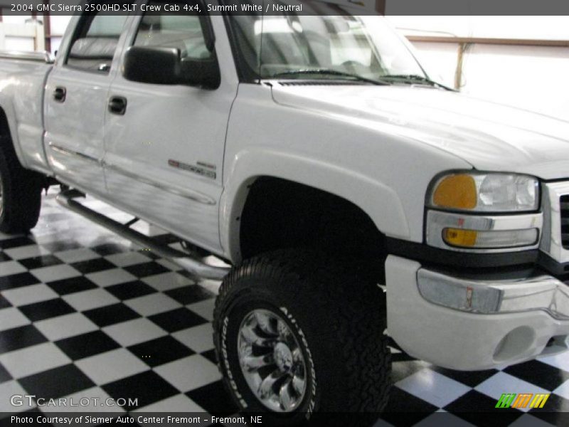 Summit White / Neutral 2004 GMC Sierra 2500HD SLT Crew Cab 4x4