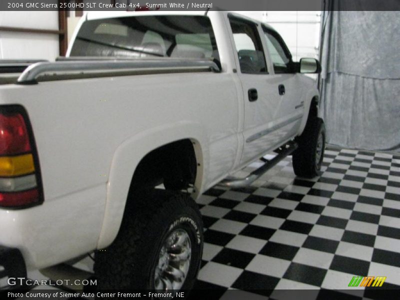 Summit White / Neutral 2004 GMC Sierra 2500HD SLT Crew Cab 4x4