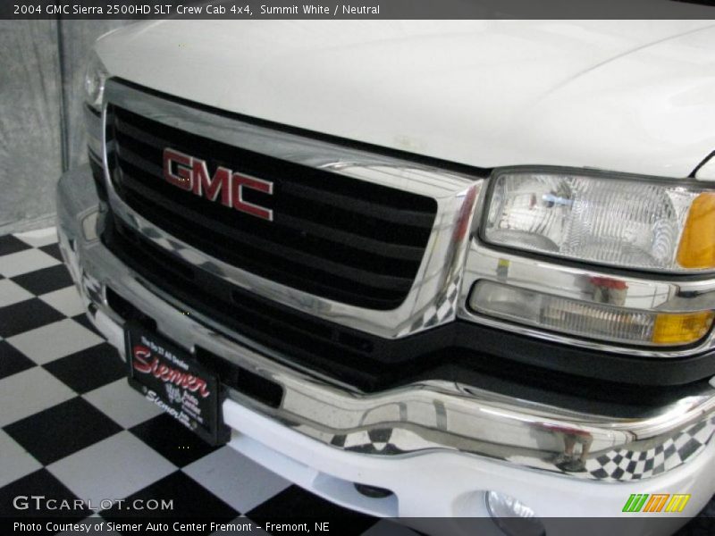 Summit White / Neutral 2004 GMC Sierra 2500HD SLT Crew Cab 4x4