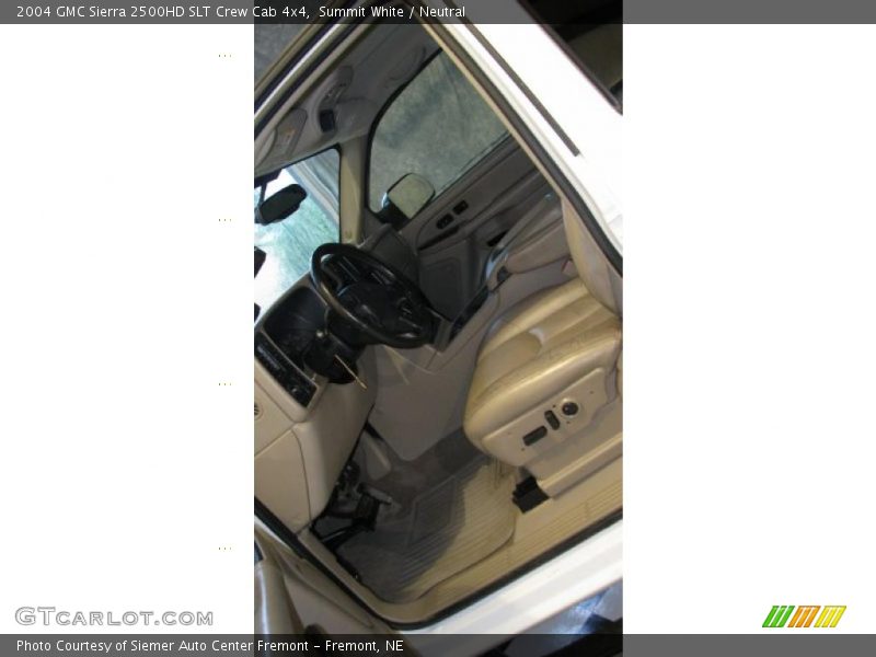 Summit White / Neutral 2004 GMC Sierra 2500HD SLT Crew Cab 4x4