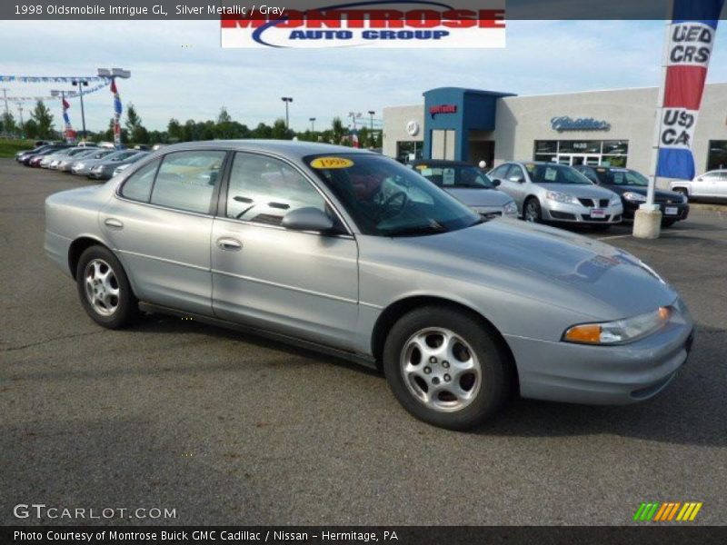 Silver Metallic / Gray 1998 Oldsmobile Intrigue GL