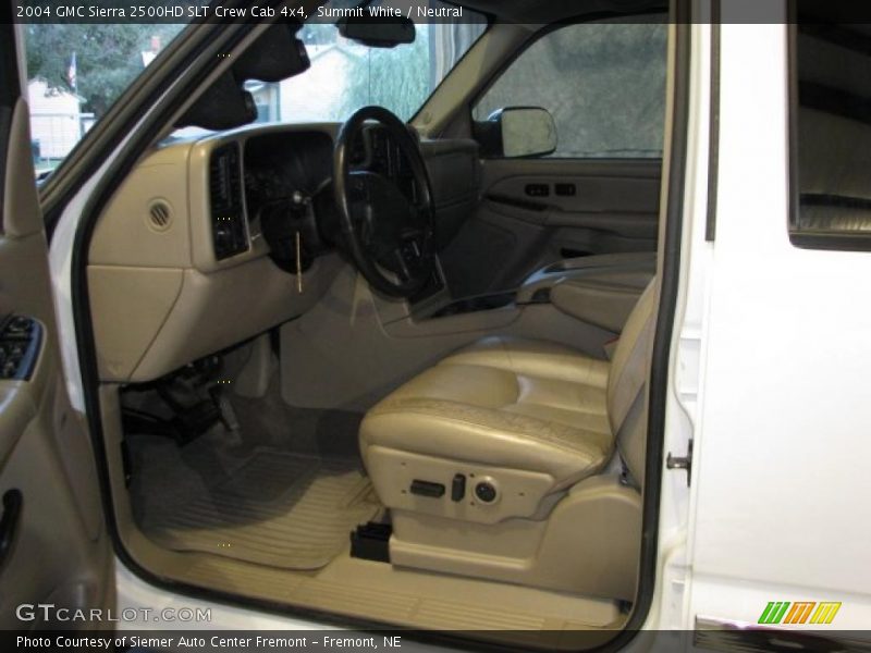 Summit White / Neutral 2004 GMC Sierra 2500HD SLT Crew Cab 4x4
