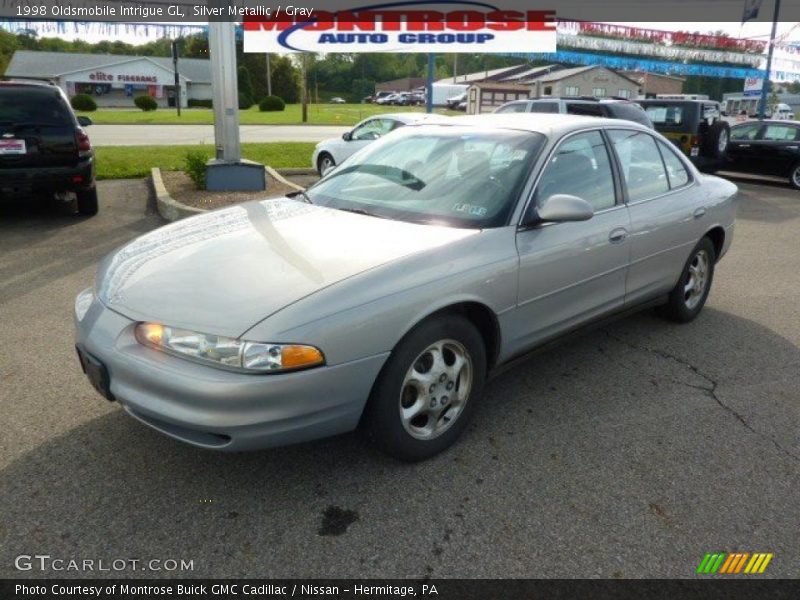 Silver Metallic / Gray 1998 Oldsmobile Intrigue GL