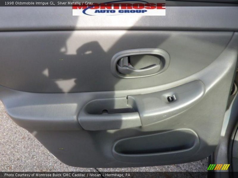 Silver Metallic / Gray 1998 Oldsmobile Intrigue GL
