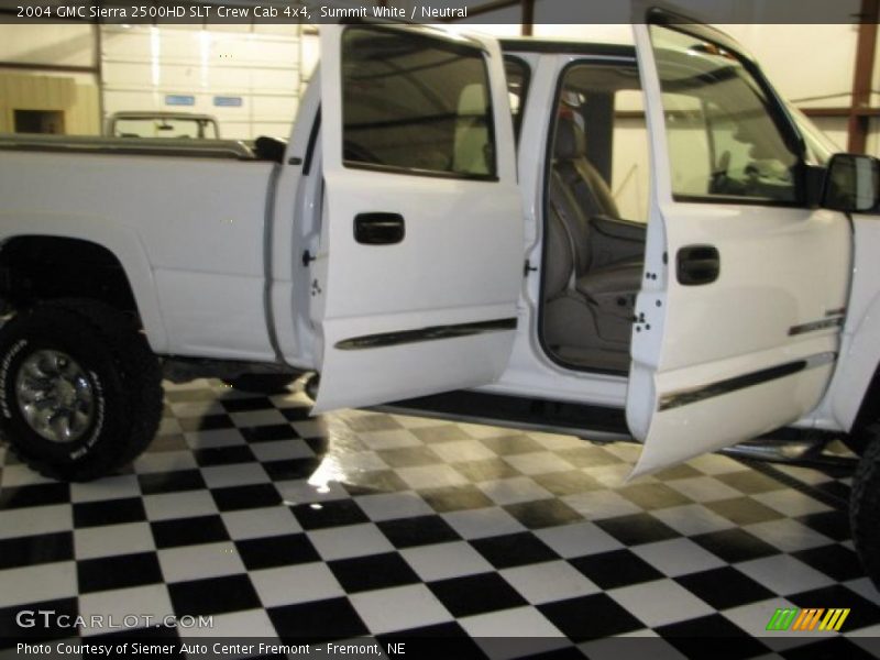 Summit White / Neutral 2004 GMC Sierra 2500HD SLT Crew Cab 4x4