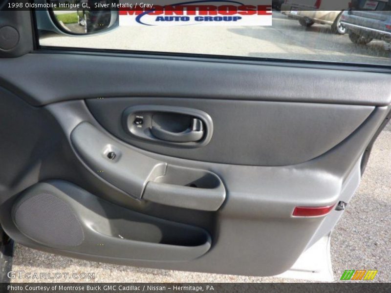 Silver Metallic / Gray 1998 Oldsmobile Intrigue GL