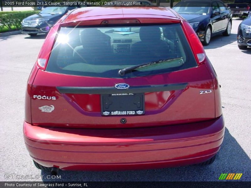 Sangria Red Metallic / Dark Flint/Light Flint 2005 Ford Focus ZX3 S Coupe