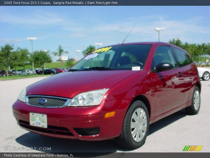 Sangria Red Metallic / Dark Flint/Light Flint 2005 Ford Focus ZX3 S Coupe