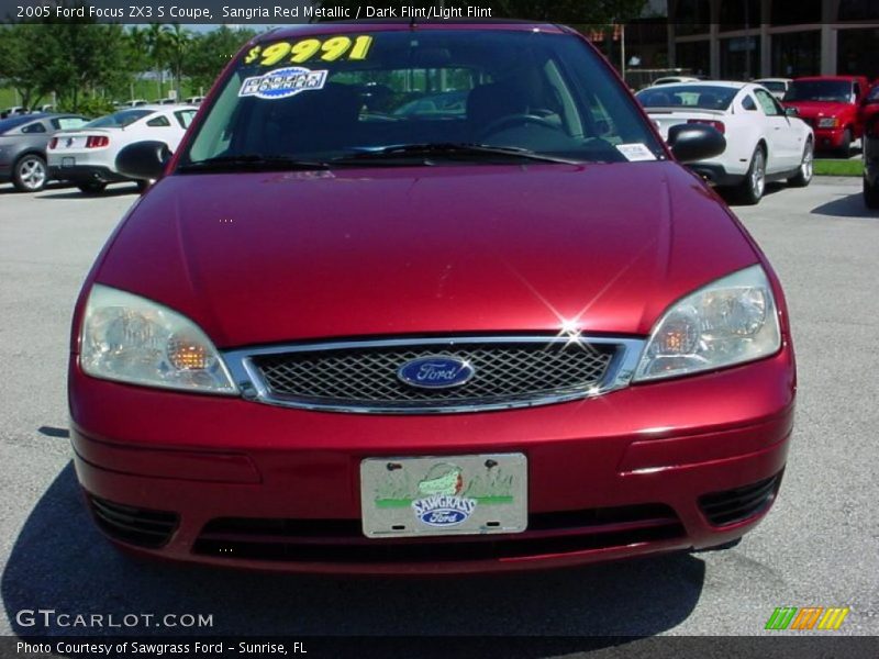 Sangria Red Metallic / Dark Flint/Light Flint 2005 Ford Focus ZX3 S Coupe