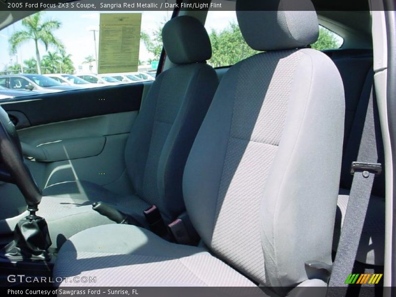 Sangria Red Metallic / Dark Flint/Light Flint 2005 Ford Focus ZX3 S Coupe