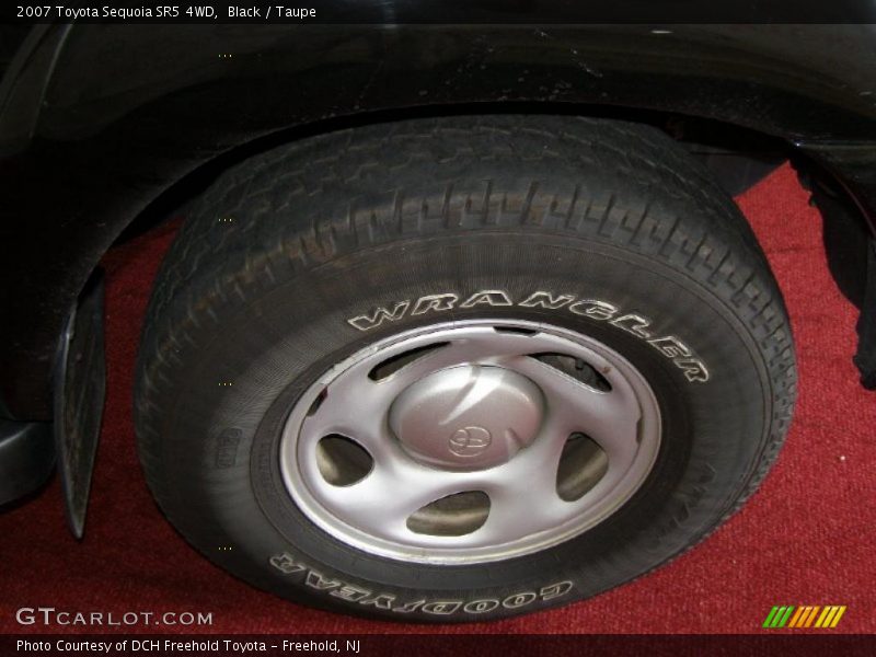 Black / Taupe 2007 Toyota Sequoia SR5 4WD