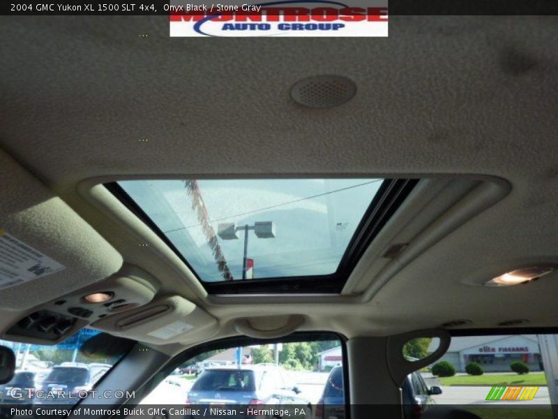 Onyx Black / Stone Gray 2004 GMC Yukon XL 1500 SLT 4x4