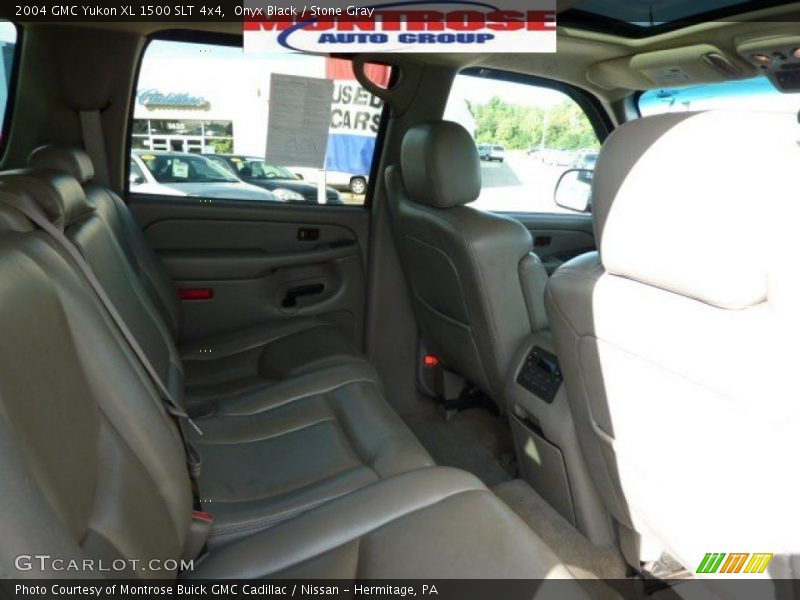 Onyx Black / Stone Gray 2004 GMC Yukon XL 1500 SLT 4x4