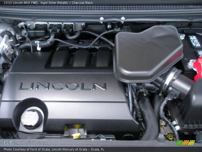 Ingot Silver Metallic / Charcoal Black 2010 Lincoln MKX FWD