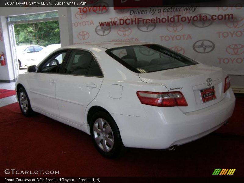 Super White / Ash 2007 Toyota Camry LE V6