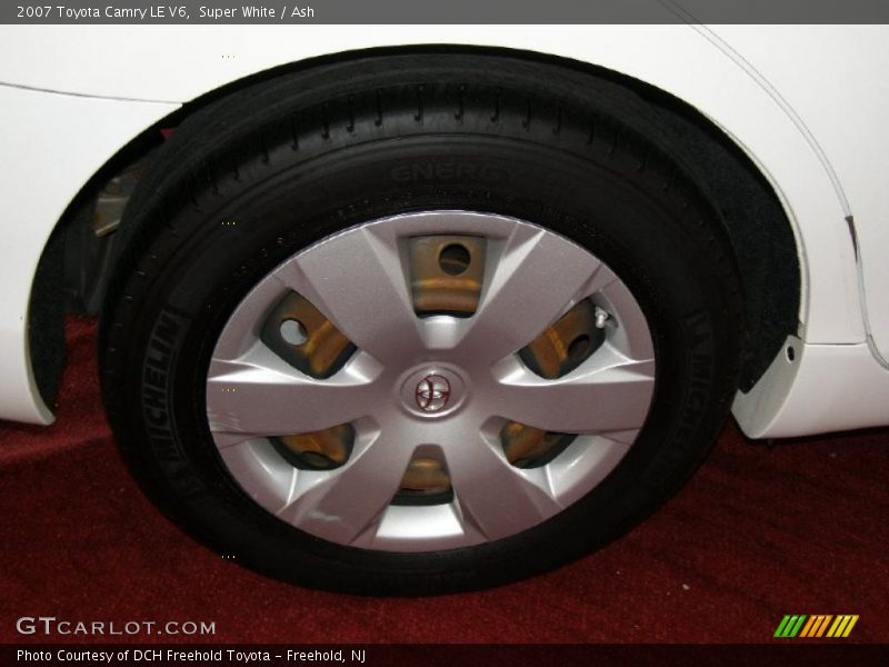 Super White / Ash 2007 Toyota Camry LE V6