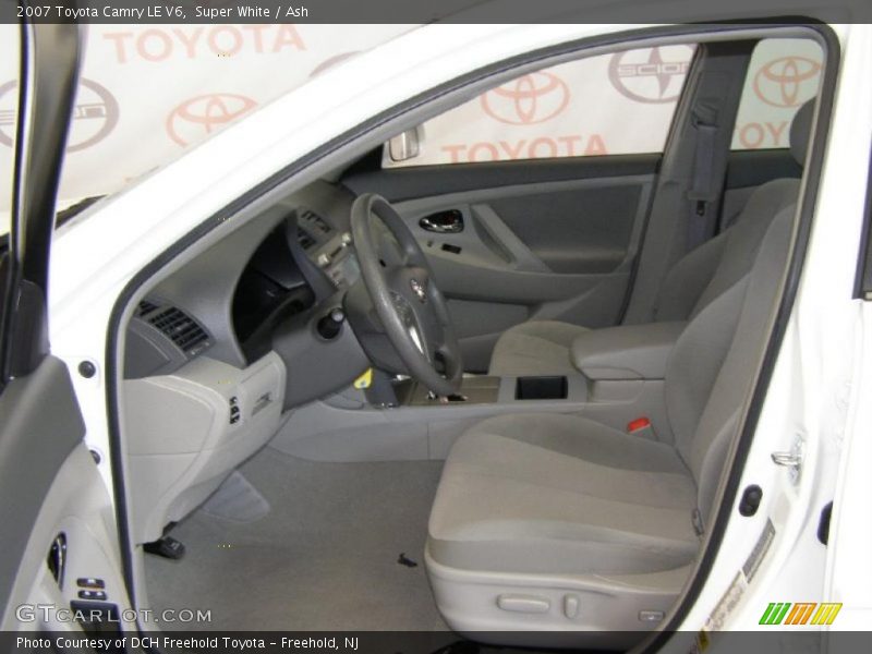 Super White / Ash 2007 Toyota Camry LE V6