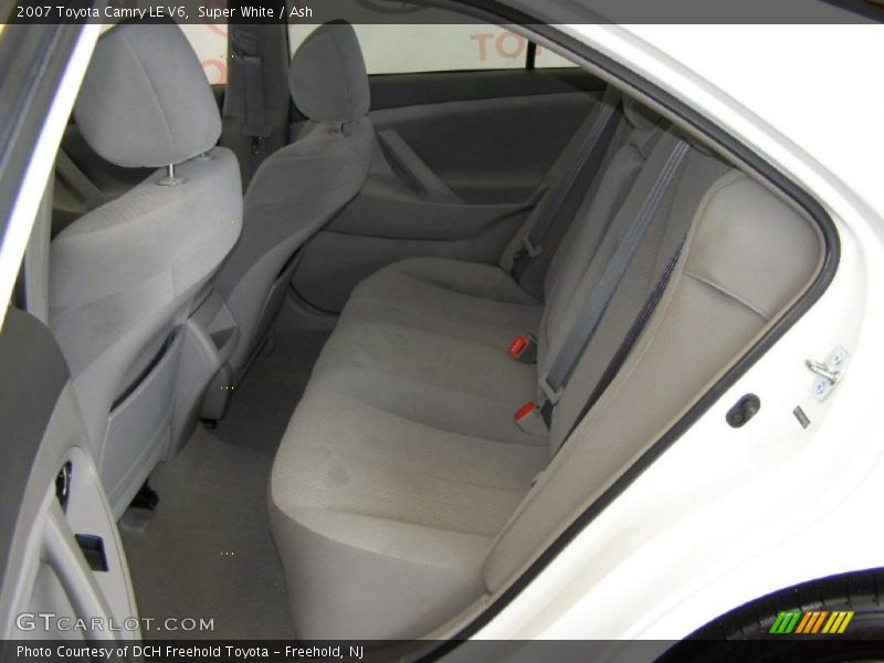 Super White / Ash 2007 Toyota Camry LE V6