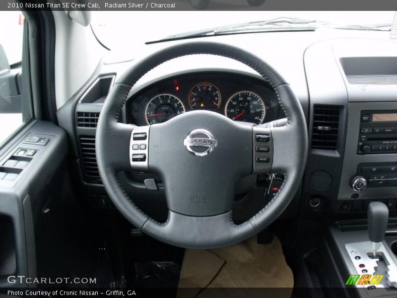 Radiant Silver / Charcoal 2010 Nissan Titan SE Crew Cab
