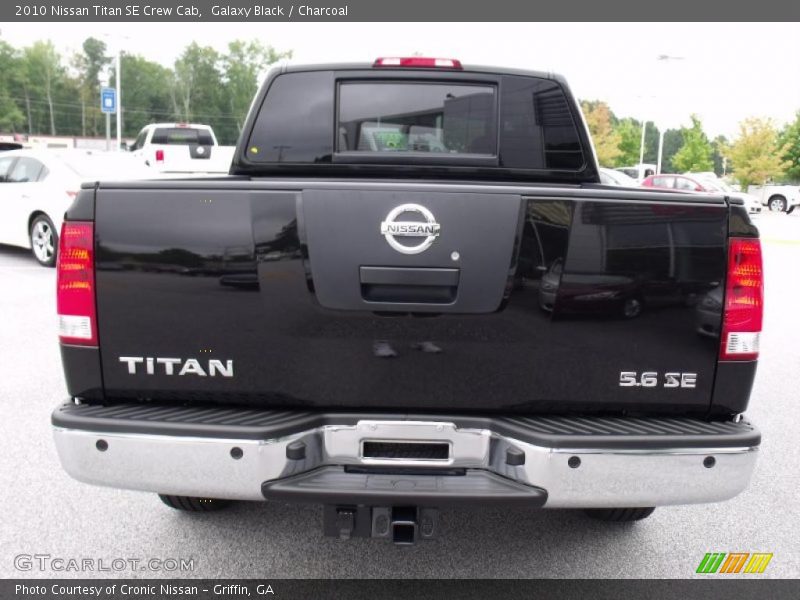 Galaxy Black / Charcoal 2010 Nissan Titan SE Crew Cab