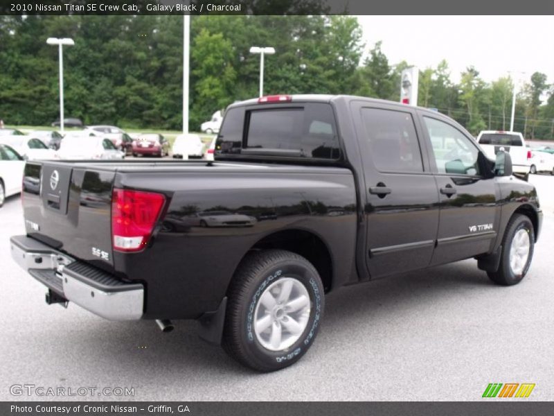 Galaxy Black / Charcoal 2010 Nissan Titan SE Crew Cab